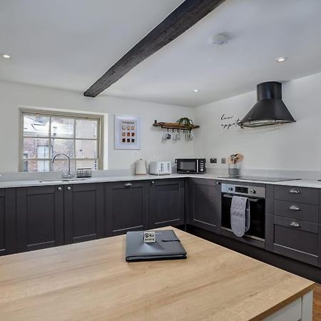 Paradise Square - Remodelled 18Th Century Apartme Sheffield Exterior foto